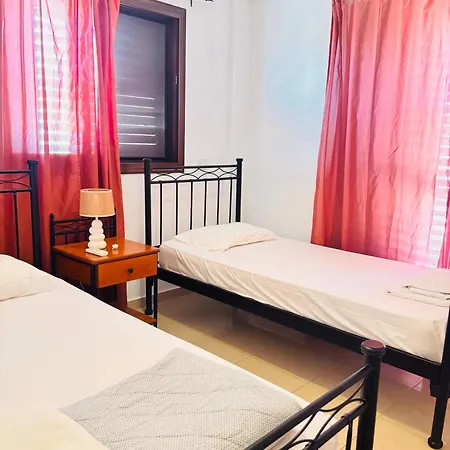 Pavlina Вилла Айя-Напа