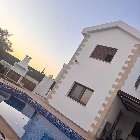 Pavlina Villa Aya Napa